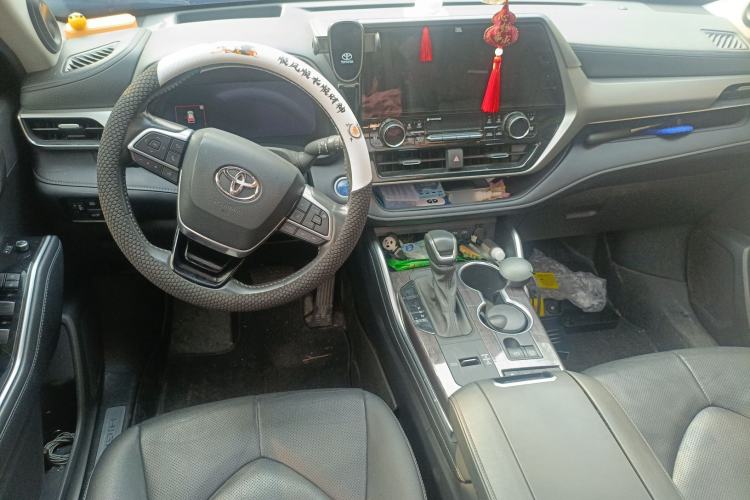 Used Toyota Highlander 2022 Dual-Engine 2.5L Four-Wheel Drive Supreme Edition 7-Seater