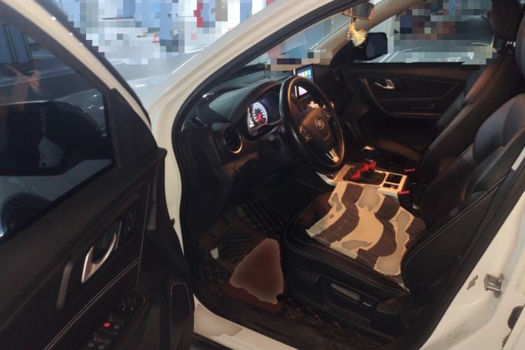 Used Bestune X40 2019 1.6L Manual Luxury Edition China VI
