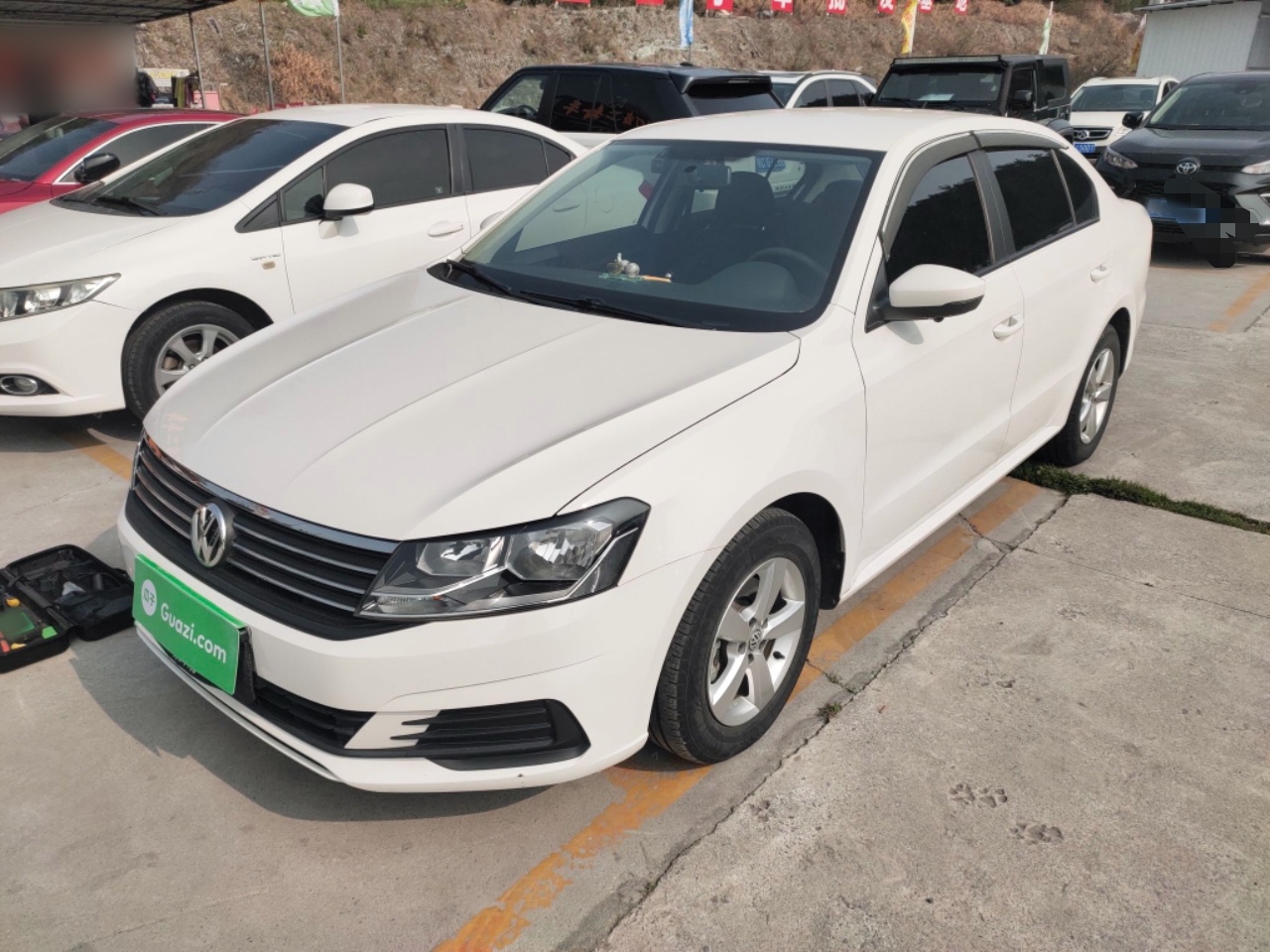 Parte inferior delantera