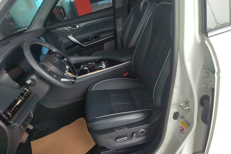 Used CHANGAN CS95 2023 2.0T All-Wheel Drive Premium PLUS
