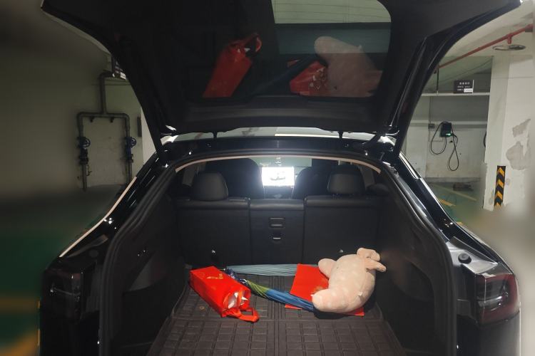 Used Tesla Model Y 2022 Rear-Wheel-Drive Version