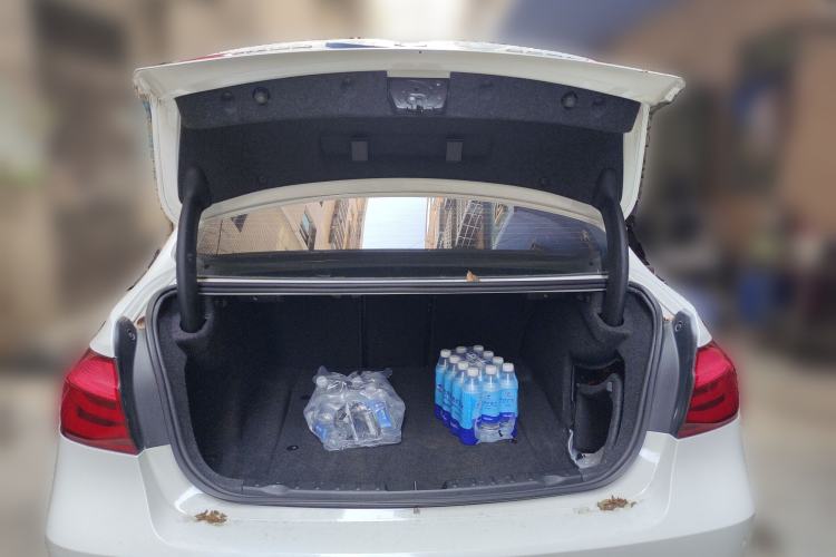 Used BMW 3 Series 2018 320Li Leading Model M Sport Package
