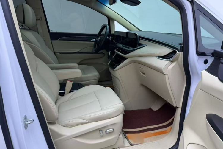 Used Buick GL8 2023 ES Lu Zun Deluxe Model