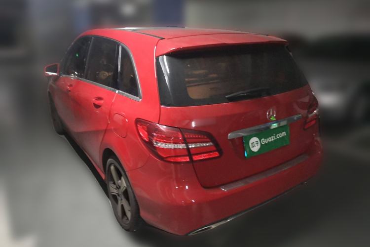 Used Mercedes-Benz B-Class 2019 B 200 Fashion Model Rear Left 45 Deg