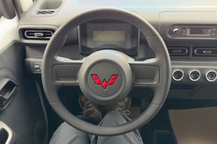 Used Wuling Zhiguang New Energy 2025 Comfort Model Interior 2