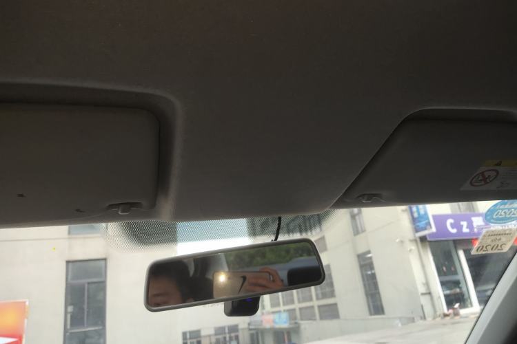 Used Volkswagen Lavida 2017 1.6L Automatic Fashion Edition Headliner