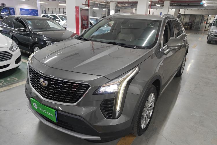 Used Cadillac XT4 2018 28T Two-Wheel-Drive Luxury Model