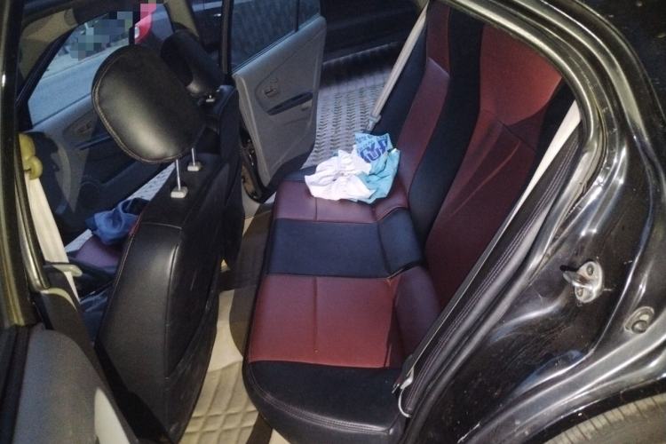 Used Soueast V3 Lingyue 2011 1.5L Manual Upgrade Edition Left Rear Seat