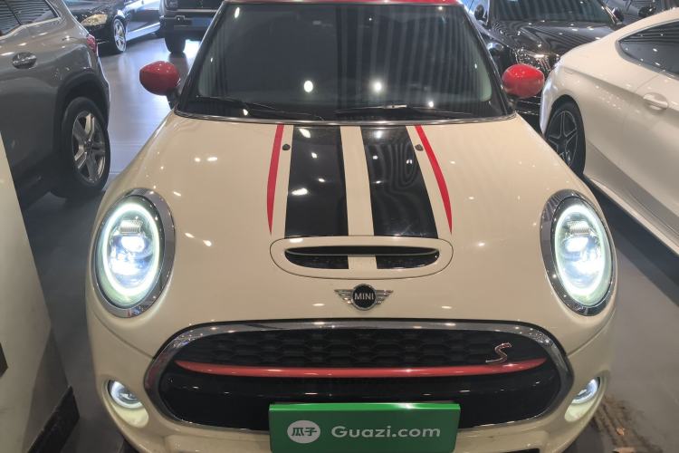 Used MINI 2019 2.0T COOPER S Classic Edition
