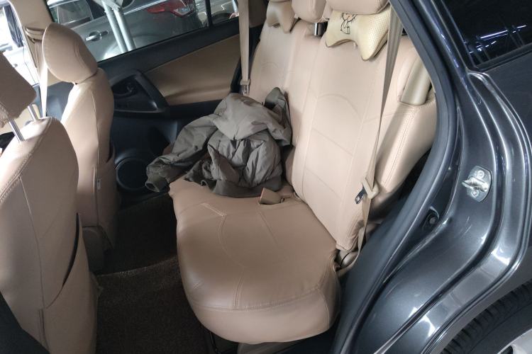 Used Toyota RAV4 2013 Special Edition 2.0L Automatic Classic Left Rear Seat