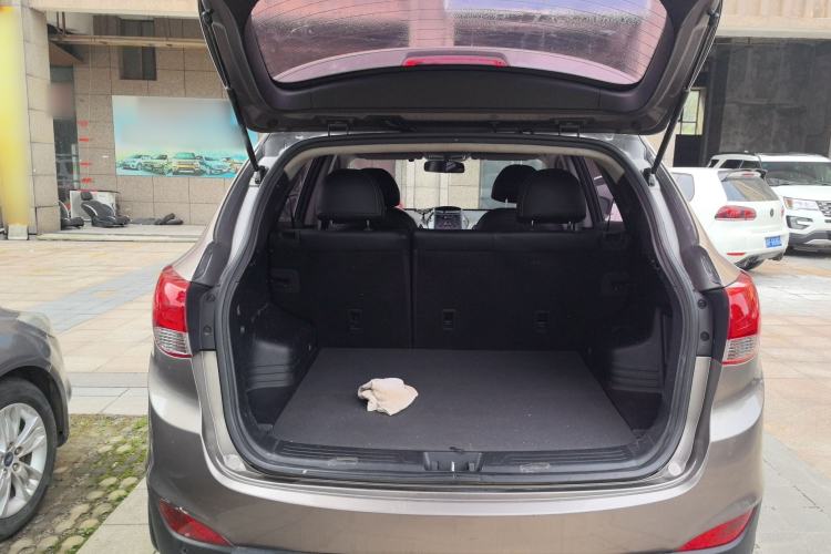 Used Hyundai ix35 2015 2.0L Automatic 2WD Comfort Edition China V Standard