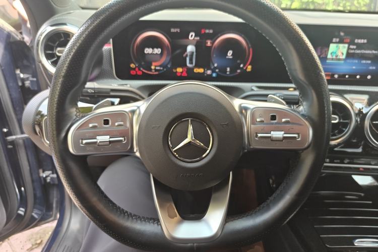 Used Mercedes-Benz A-Class 2019 Restyled A 200 L Sport Sedan Steering Wheel