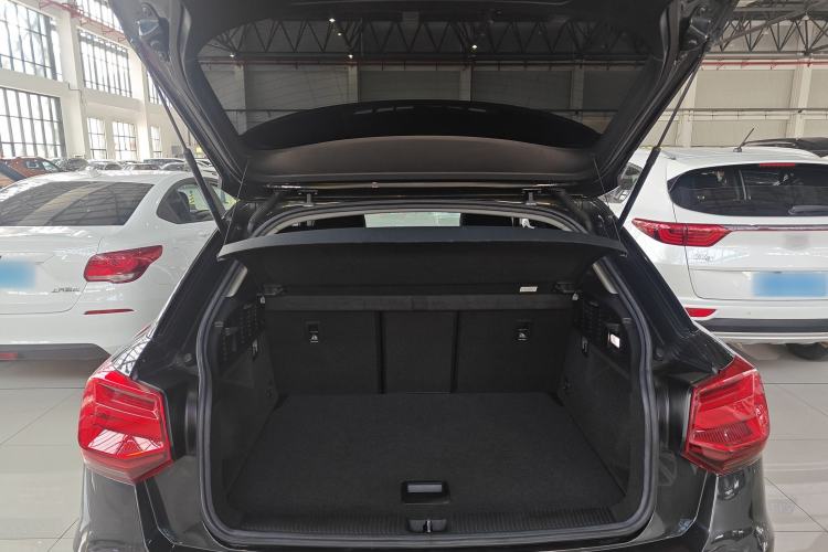 Used Audi Q2L 2018 35 TFSI Launch Exclusive Edition China VI