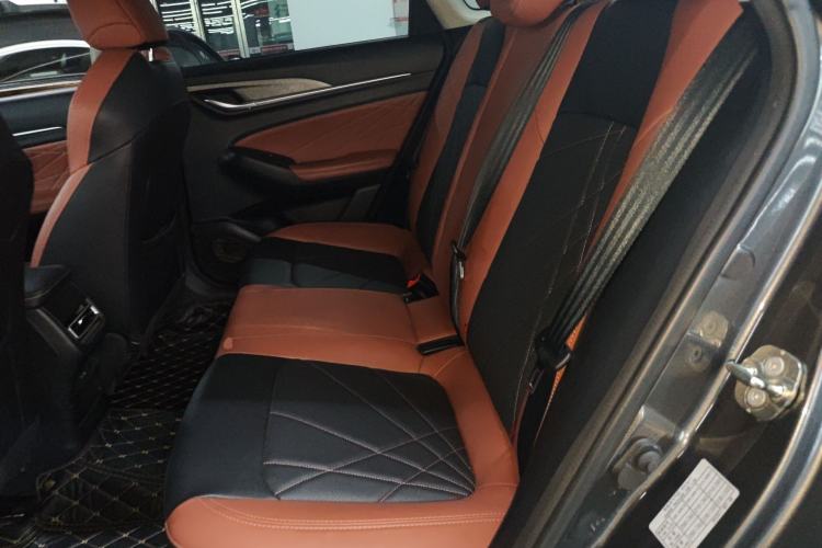 Used CHANGAN Eado 2023 Changan Edition PLUS Blue Whale NE 1.4T GDI DCT Prestige Version Left Rear Seat