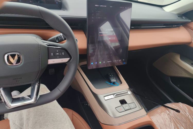 Used CHANGAN Eado PHEV 2025 Smart New Blue Whale 145KM Battleship Edition