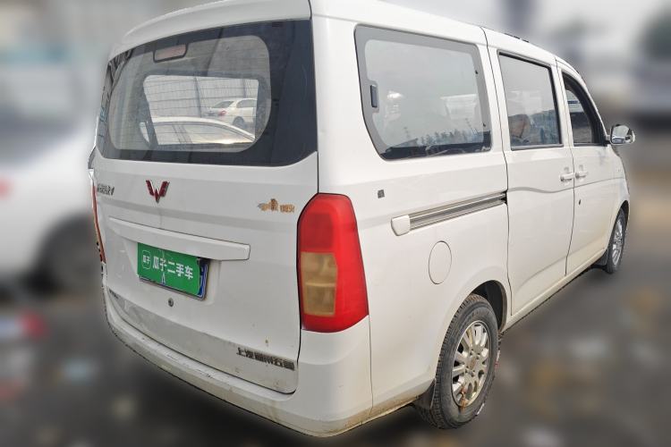 Used Wuling Rongguang V 2018 1.5L Standard Version