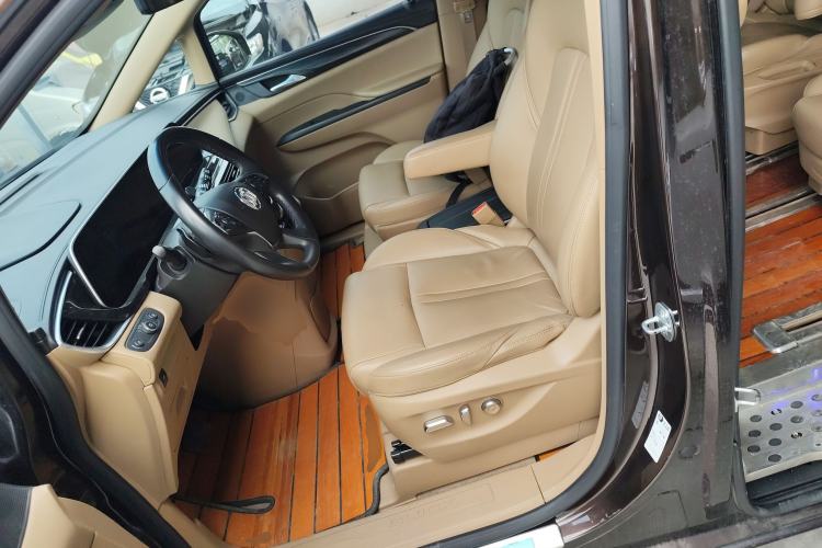 Used Buick GL8 2021 ES Land Cruiser 653T Luxury Edition Left Front Seat