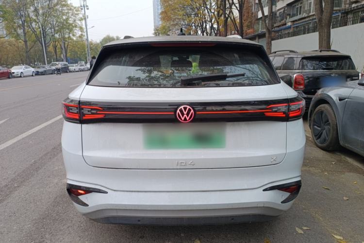 Used Volkswagen ID.4 X 2023 Ultra-Intelligent Long-Range Version