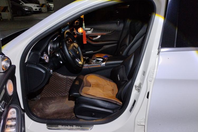 Used Mercedes-Benz C-Class 2015 Revised C 200 L Sport Edition Driver Seat