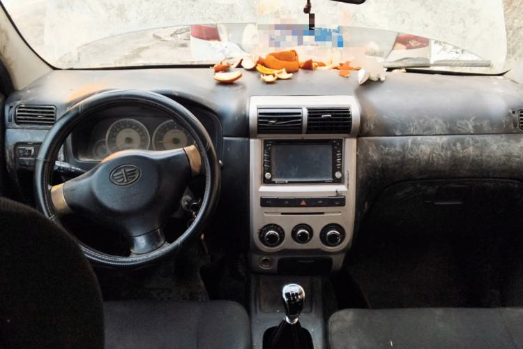 Used FAW Senya S80 2011 1.5L Manual 5-Seater Urban Elite Edition
