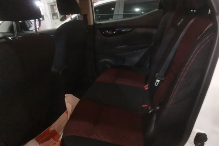Used Nissan Qashqai 2017 2.0L CVT Elite Edition China V Standard Left Rear Seat