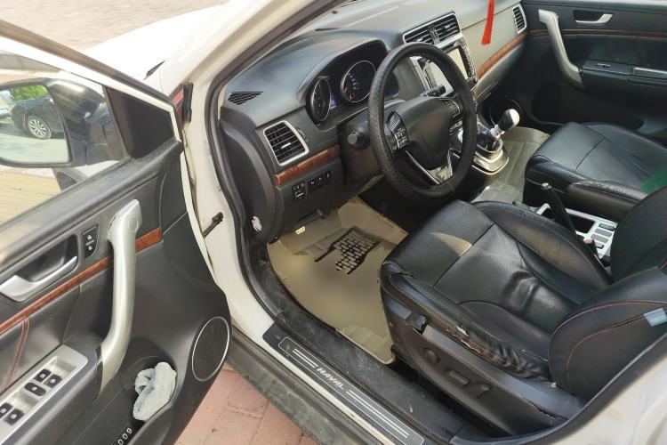 Used Haval H6 2015 Sport Edition 1.5T Manual Two-Wheel Drive Elite Model Driver Seat