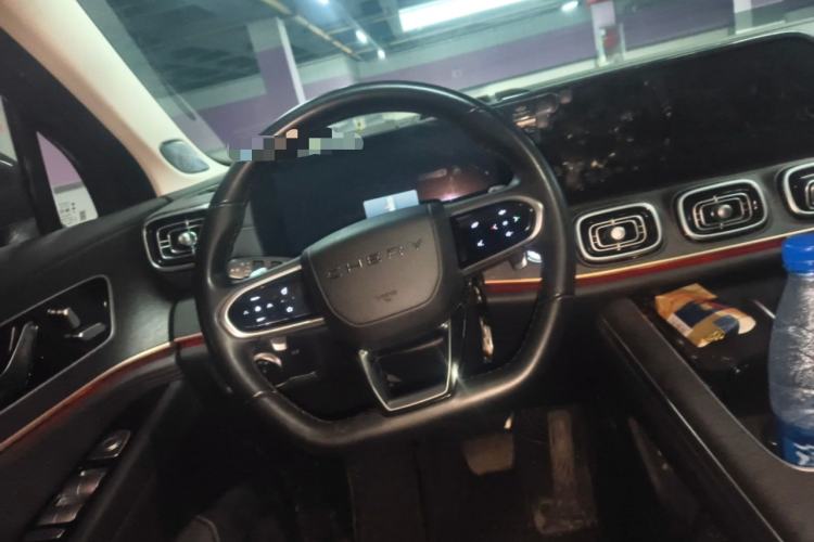 Used Chery Tiggo 9 2023 2.0T Dual-Clutch Two-Wheel Drive Luxury Edition 5 Seats Steering Wheel