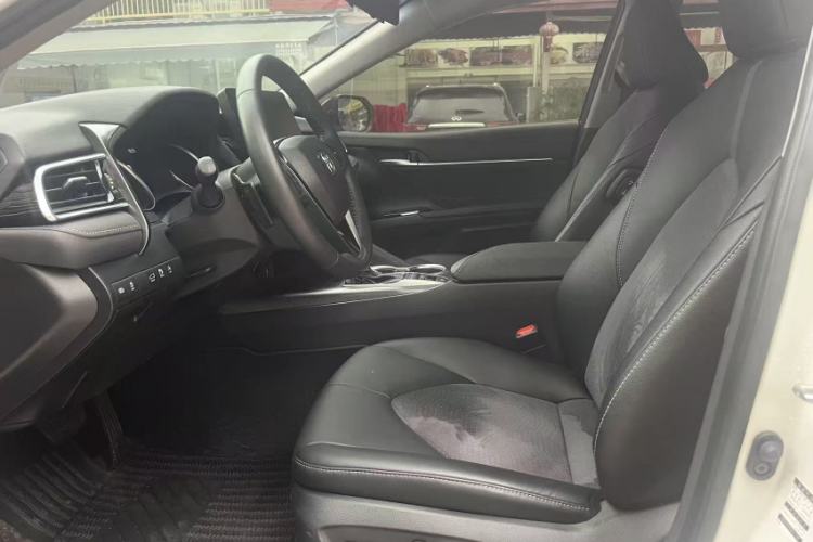 Used Toyota Camry 2021 2.0S FENGSHANG Edition Interior 2