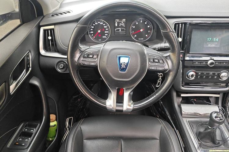 Used Roewe i6 2017 20T Manual Luxury Edition
