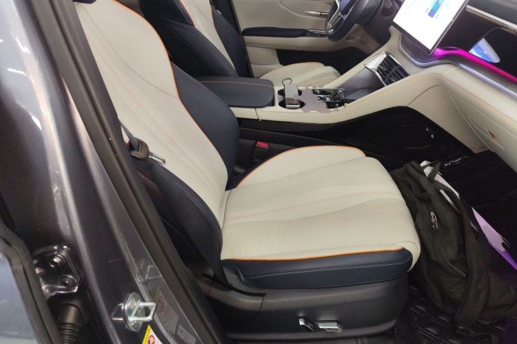 Used BYD Song PLUS New Energy 2023 Champion Edition DM-i 150KM Flagship PLUS 5G
