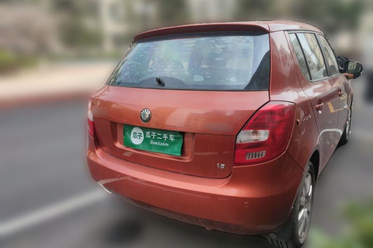 Used Skoda Fabia 2011 1.6L Automatic Crystal Edition