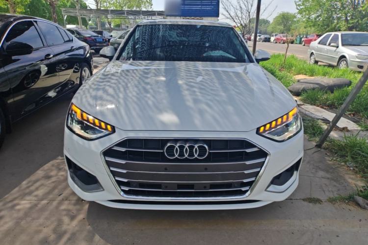 Used Audi A4L 2020 40 TFSI Fashionable and Elegant Model