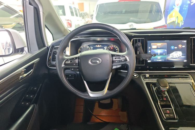 Used GAC Trumpchi M8 2021 Revised Version Lingxiu Series 390T Luxury Edition Steering Wheel