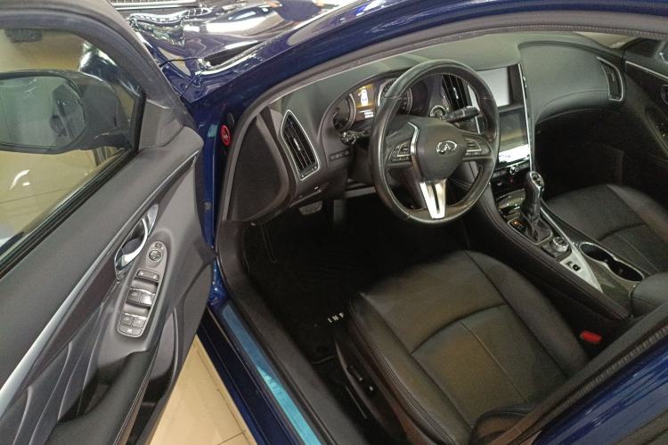 Used Infiniti Q50L 2018 2.0T Comfort Edition China VI Standard Driver Seat