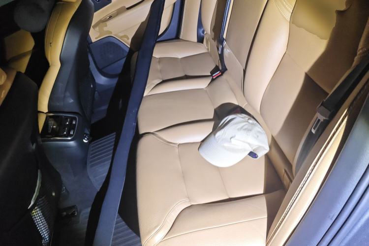 Used Volvo V90 2017 Cross Country T5 AWD Smart Range Edition