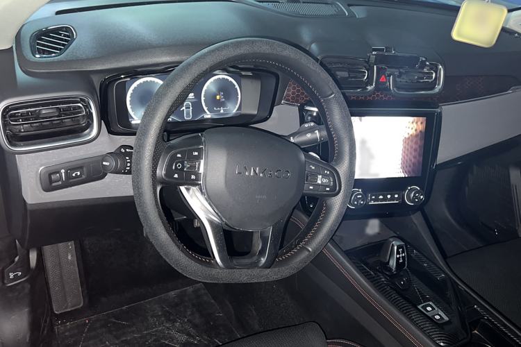 Used Lynk & Co 02 2018 1.5T DCT Two-Wheel Drive Pro Version China V Emission Standard