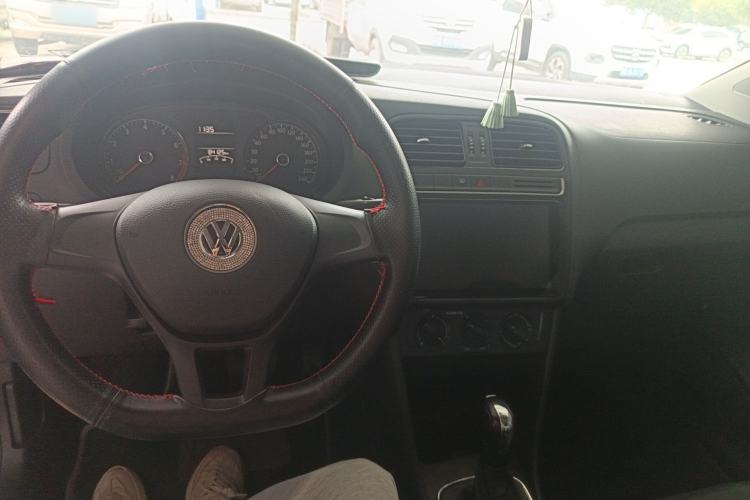 Used Volkswagen Polo 2016 1.4L Automatic Trendy Model
