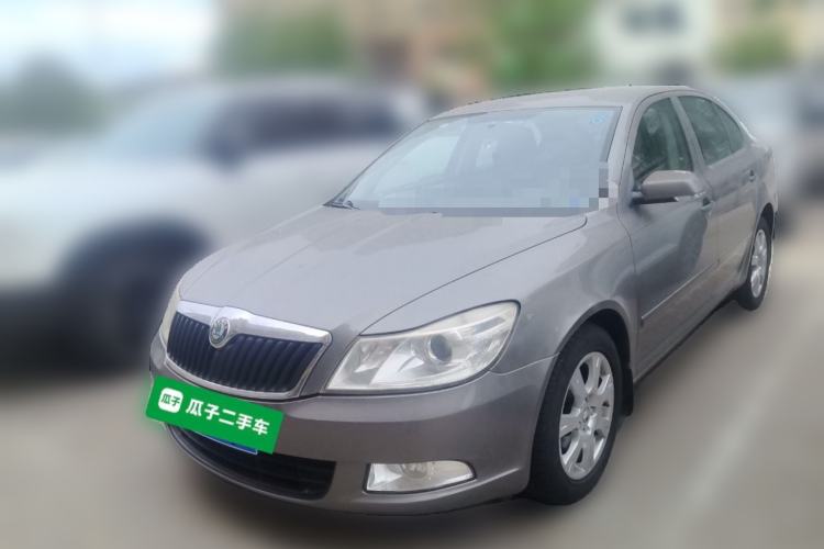 Used Skoda Octavia 2012 2.0L Automatic Yijie Version Guazi used car, China used car export, Used car for sale, Used cars, Cheapest cars for sale