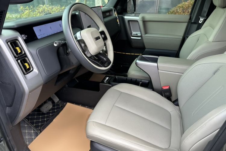 Used iCAR V23 2025 501 Four-Wheel Drive Intelligent Driving Version