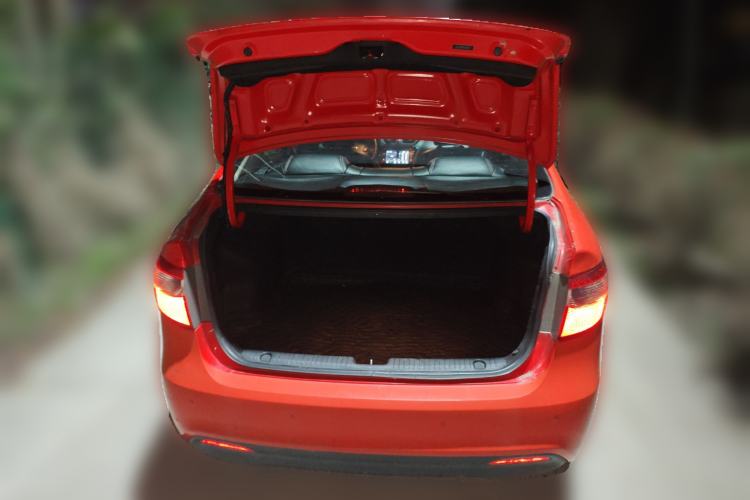 Used Kia K2 2012 Sedan 1.4L MT GL Commemorative Edition
