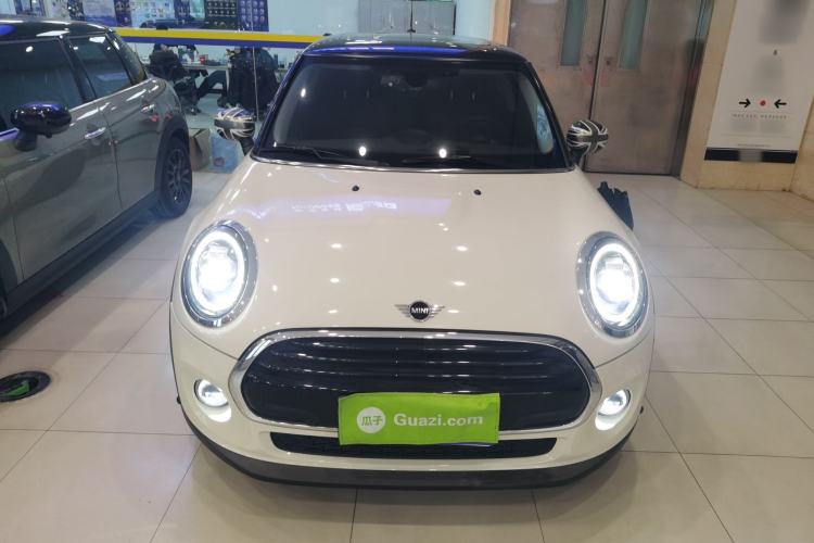 Used MINI MINI 2019 1.5T COOPER Artist
