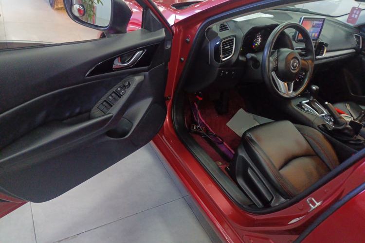 Used Mazda 3 Axela 2016 Sedan 1.5L Automatic Comfort Model Driver Seat