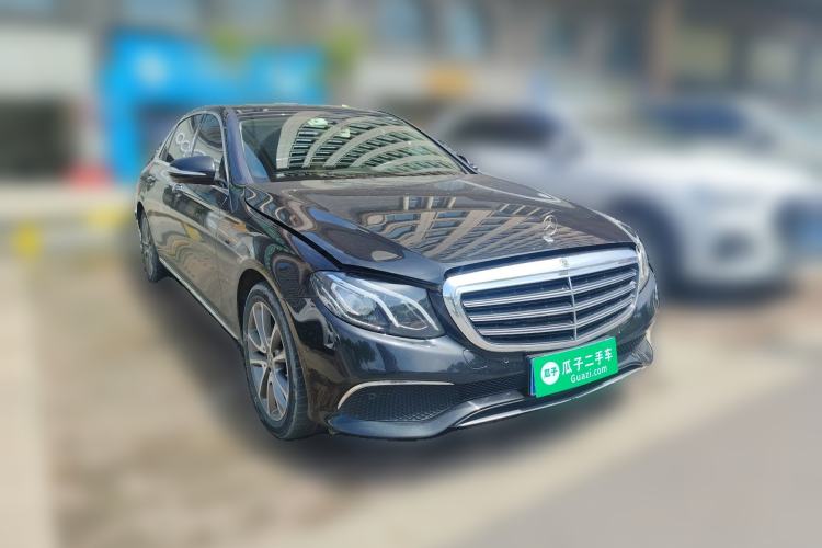 Used Mercedes-Benz E-Class 2018 Facelift E 200 L Front Right 45 Deg