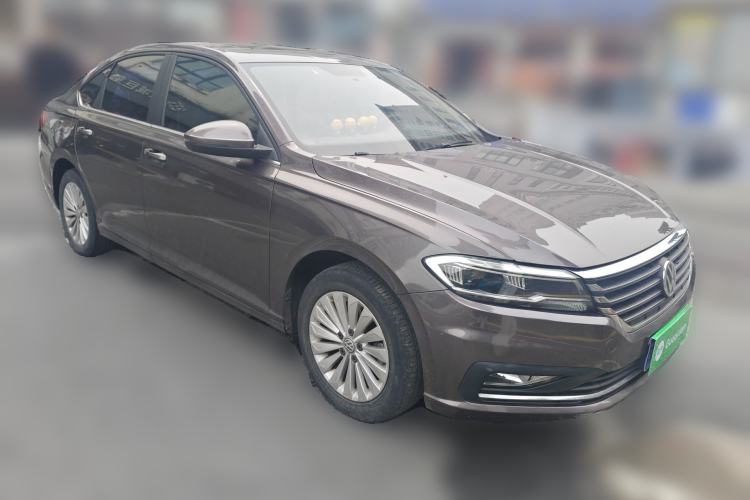 Used Volkswagen Lavida 2018 1.5L Automatic Comfort Edition China V Standard Front Right 45 Deg
