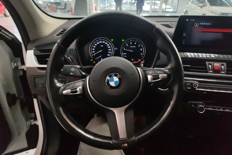 Used BMW X1 2021 Restyled sDrive25Li Leading Edition Steering Wheel