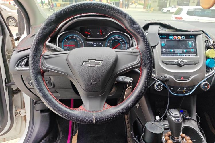 Used Chevrolet Cruze 2018 Redline 320 Automatic Pioneer Edition