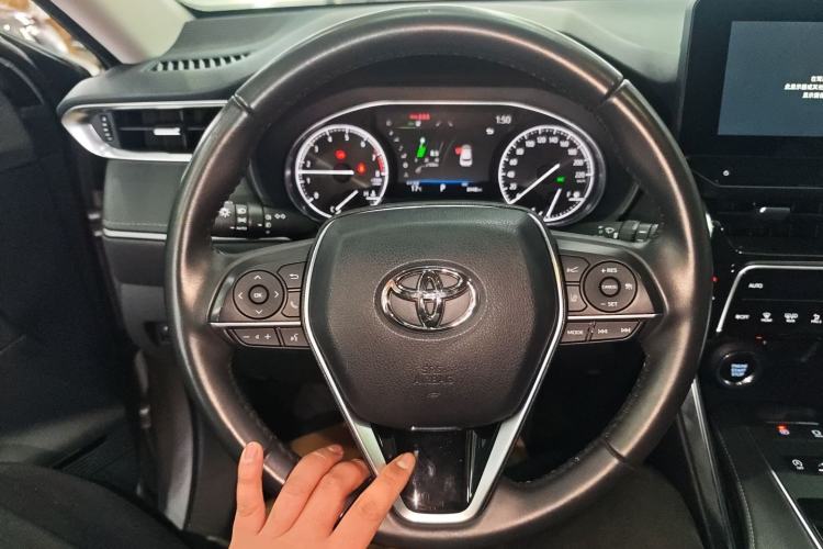 Used Toyota Venza 2023 2.0L CVT Two-Wheel Drive Luxury Edition
