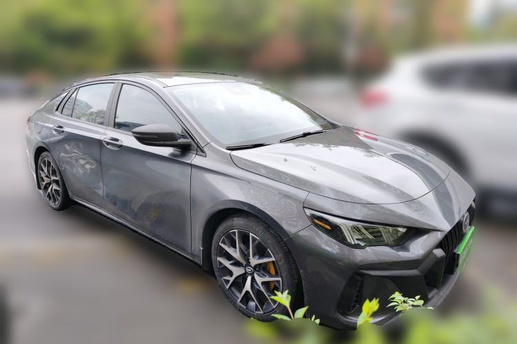 Used GAC Trumpchi EMPOW 2021 270T DCT J15 Version Front Right 45 Deg