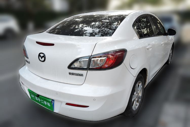 Used Mazda Mazda 3 2015 Sedan 1.6L Automatic Elite Model