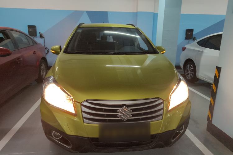 Used Suzuki S-Cross 2014 1.6L CVT Two-Wheel Drive Entry Model